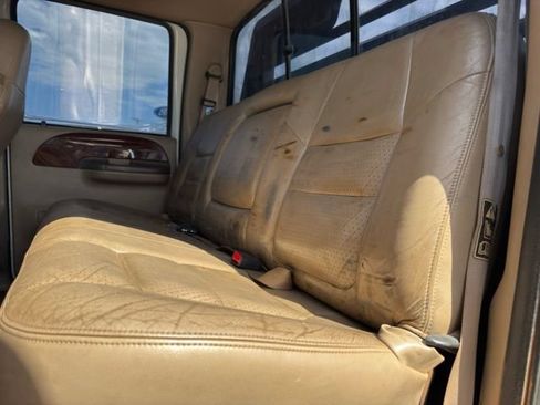 Used 2001 Ford F350 Lariat RWD image 18