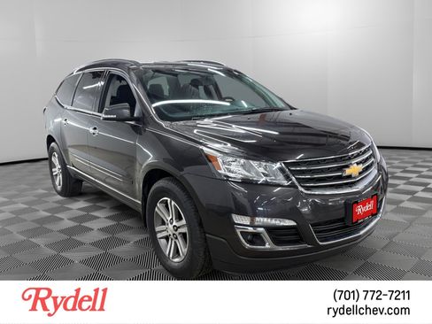 Used 2017 Chevrolet Traverse LT AWD/4WD image 7