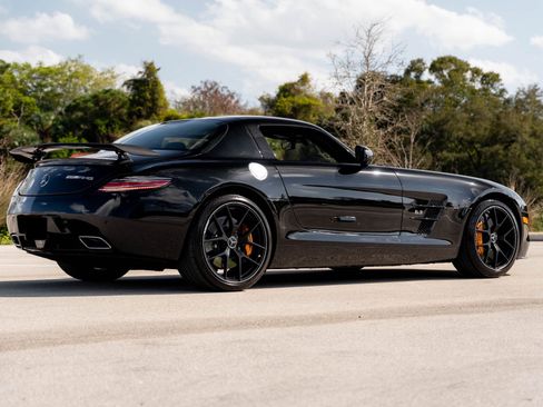 Used 2015 Mercedes-Benz SLS AMG GT Final Edition image 14