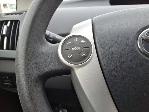 Used 2011 Toyota Prius Two image 19