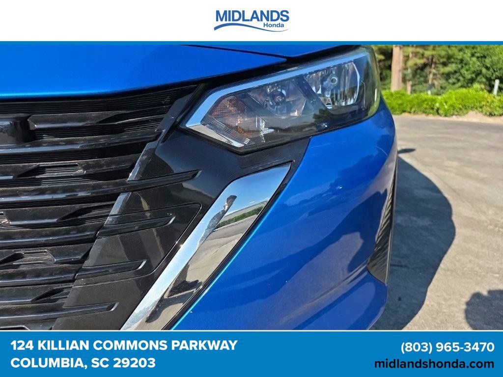 Used 2025 Nissan Sentra SV FWD image 5