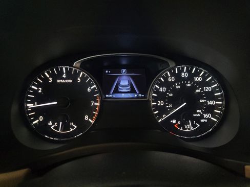 Used 2019 Nissan Pathfinder SL FWD image 23