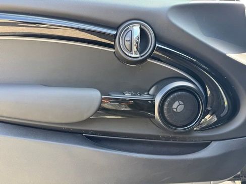 Certified 2024 MINI Cooper SE image 14