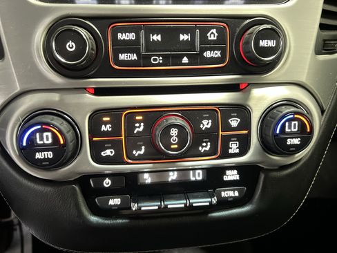 Used 2015 GMC Yukon SLE w/ Convenience Package AWD/4WD image 21