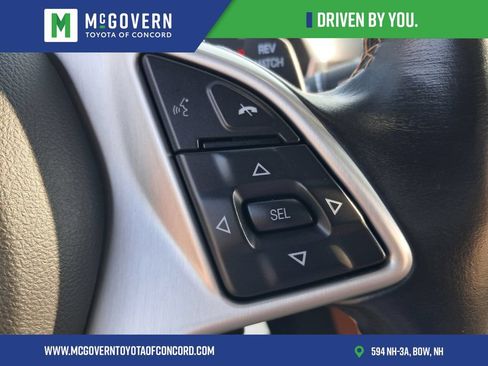 Used 2015 Chevrolet Corvette Stingray Convertible w/ 2LT Preferred Equipment Group RWD image 21