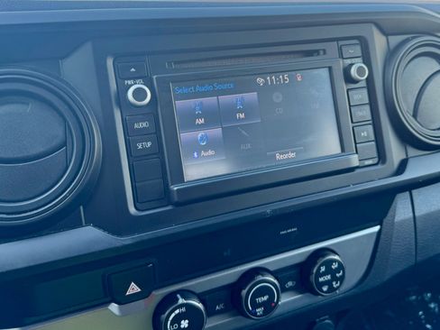 Used 2019 Toyota Tacoma SR5 image 32