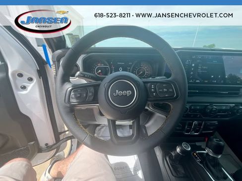 Used 2024 Jeep Wrangler Unlimited Sport AWD/4WD image 12