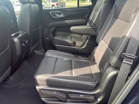 Used 2021 Chevrolet Tahoe LT w/ Luxury Package AWD/4WD image 23