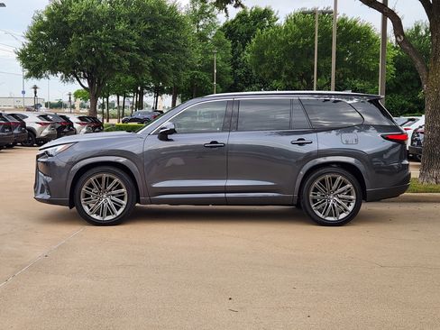 New 2026 Lexus TX 350 AWD image 3