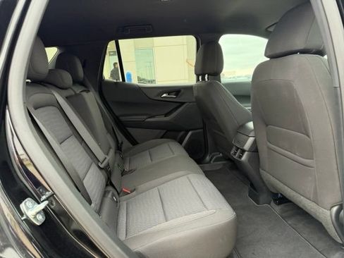 Used 2026 Chevrolet Equinox LT FWD image 11