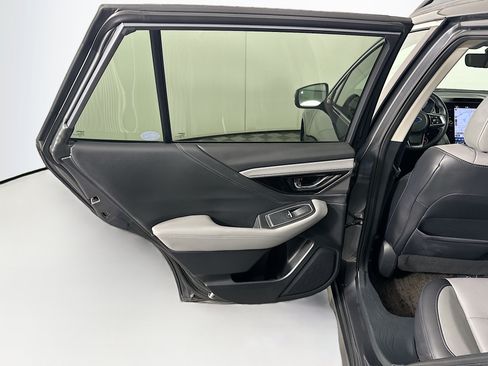 Used 2021 Subaru Outback Limited AWD/4WD image 27