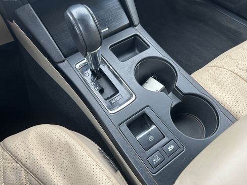 Used 2018 Subaru Outback 2.5i Limited image 14