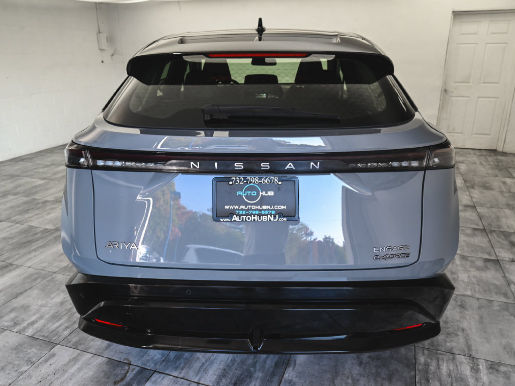 Used 2024 Nissan Ariya AWD image 5
