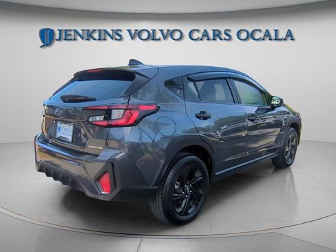 Used 2025 Subaru Crosstrek 2.0i AWD/4WD image 3