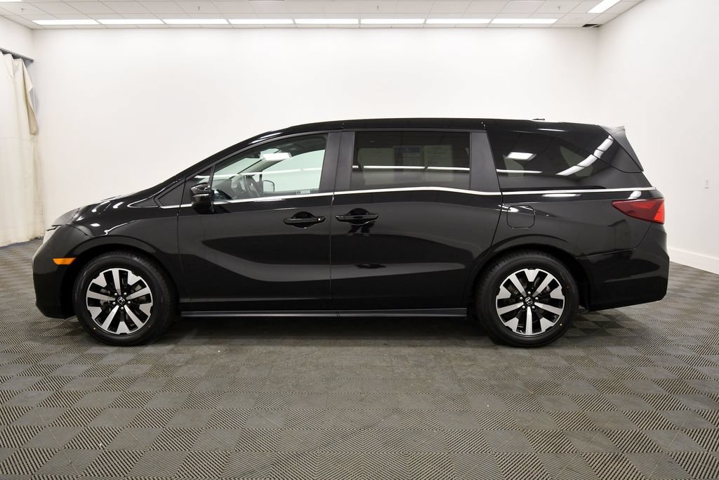 Certified 2025 Honda Odyssey EX-L image 4
