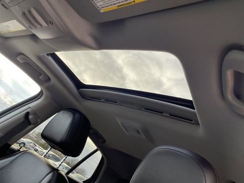 Used 2019 Chevrolet Trax Premier image 10