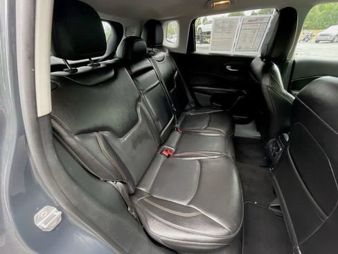 Used 2018 Jeep Compass Limited AWD/4WD image 26