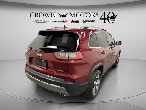 Used 2019 Jeep Cherokee Limited w/ Luxury Group AWD/4WD image 6