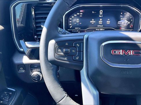 Used 2024 GMC Sierra 1500 Elevation AWD/4WD image 11