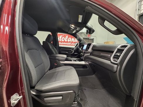 Used 2022 RAM 1500 Big Horn AWD/4WD image 10
