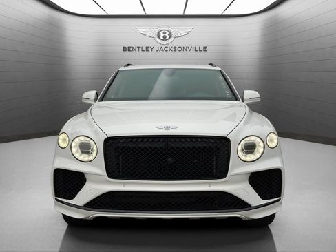 Certified 2022 Bentley Bentayga image 8