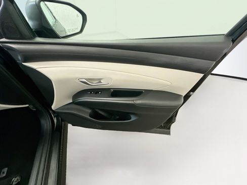 Used 2025 Hyundai Tucson SEL AWD/4WD image 33