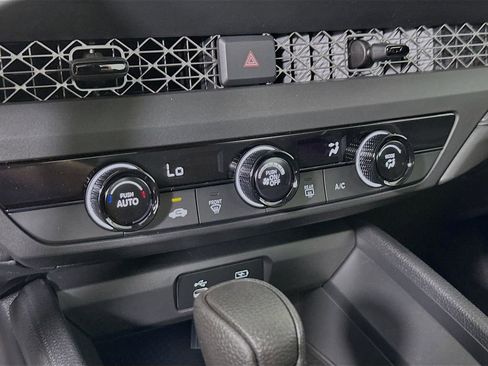 Certified 2025 Honda Accord LX image 13