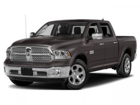 Used 2015 RAM 1500 Laramie w/ Convenience Group image 4