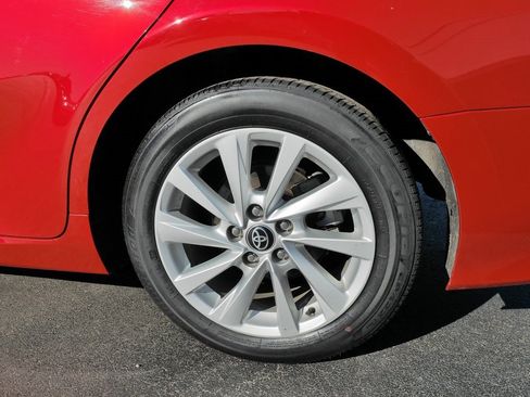 Used 2024 Toyota Camry LE image 9