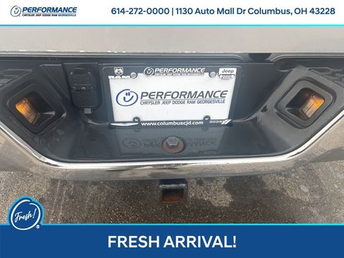 Used 2016 RAM 1500 Classic SLT image 12