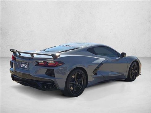 Used 2025 Chevrolet Corvette Stingray Preferred Cpe w/ Z51 Performance Package image 5