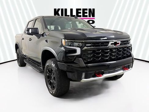 Used 2023 Chevrolet Silverado 1500 ZR2 w/ Technology Package AWD/4WD image 1