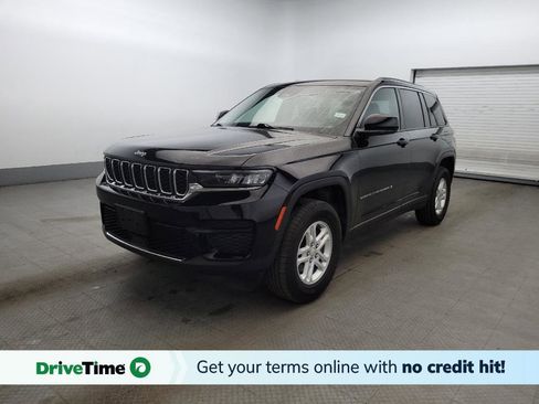 Used 2023 Jeep Grand Cherokee Laredo w/ Luxury Tech Group I image 1