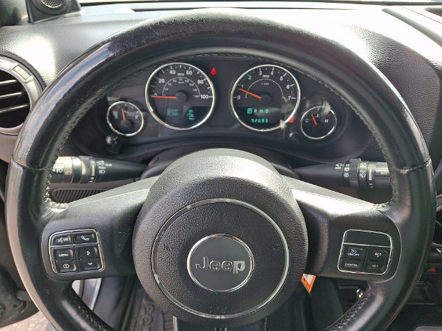 Used 2014 Jeep Wrangler Sport w/ Quick Order Package 24S AWD/4WD image 3