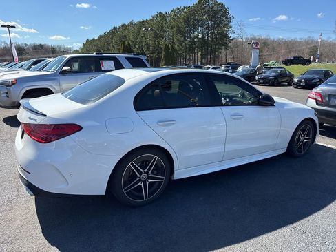 Used 2023 Mercedes-Benz C 300 4MATIC Sedan image 2