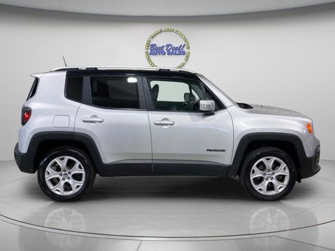 Used 2018 Jeep Renegade Limited w/ UConnect 8.4 Nav Group AWD/4WD image 6