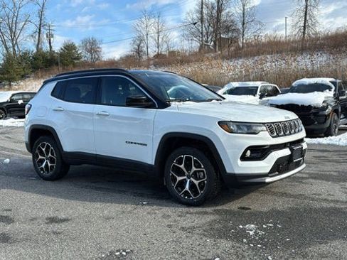 New 2026 Jeep Compass Limited AWD/4WD image 2