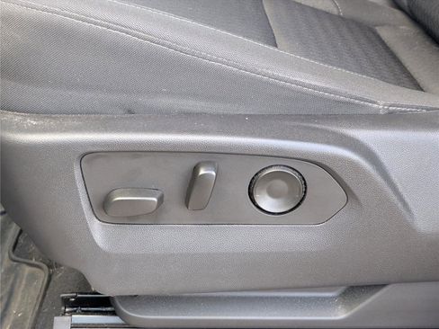 Used 2022 GMC Sierra 1500 Elevation image 13