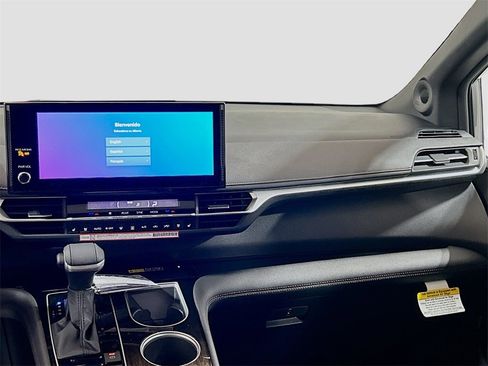 New 2026 Toyota Sienna Platinum image 23
