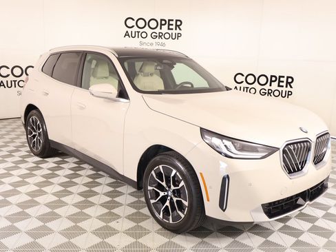 Used 2025 BMW X3 xDrive30i w/ Premium Package AWD/4WD image 1