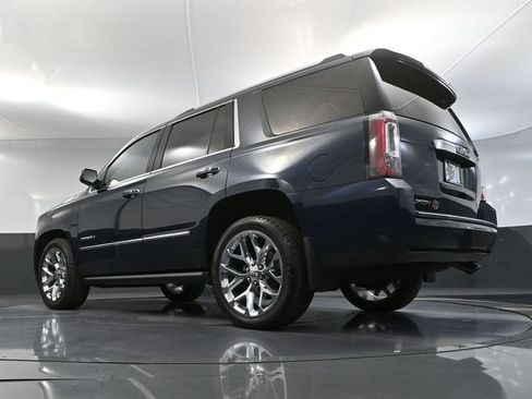 Used 2020 GMC Yukon Denali w/ Denali Ultimate Package AWD/4WD image 64