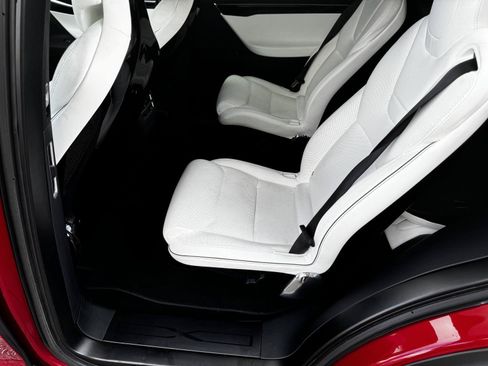 Used 2016 Tesla Model X 60D AWD/4WD image 16