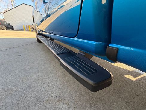 Used 2022 GMC Sierra 1500 Elevation w/ LPO, Elevation Black Package image 41