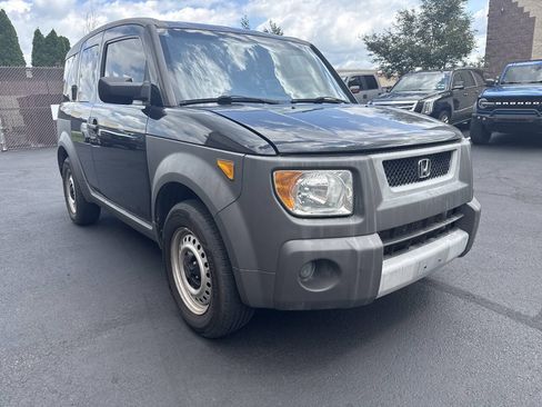 Used 2004 Honda Element LX image 6