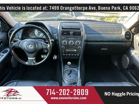 Used 2005 Lexus IS 300 RWD image 17