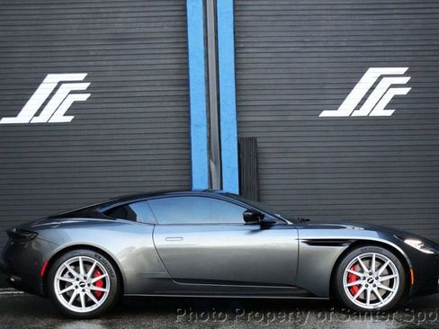 Used 2019 Aston Martin DB11 Coupe RWD image 1