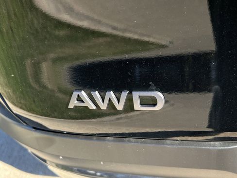 New 2026 Nissan Murano SL image 6