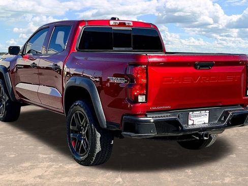 Used 2024 Chevrolet Colorado Trail Boss w/ Technology Package AWD/4WD image 5