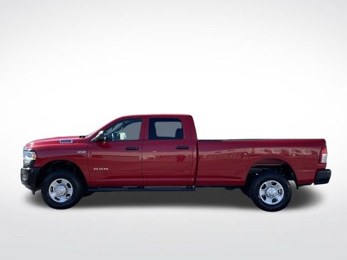 Used 2022 RAM 2500 Tradesman AWD/4WD image 2