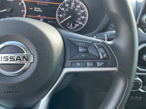 Used 2023 Nissan Sentra SV FWD image 13